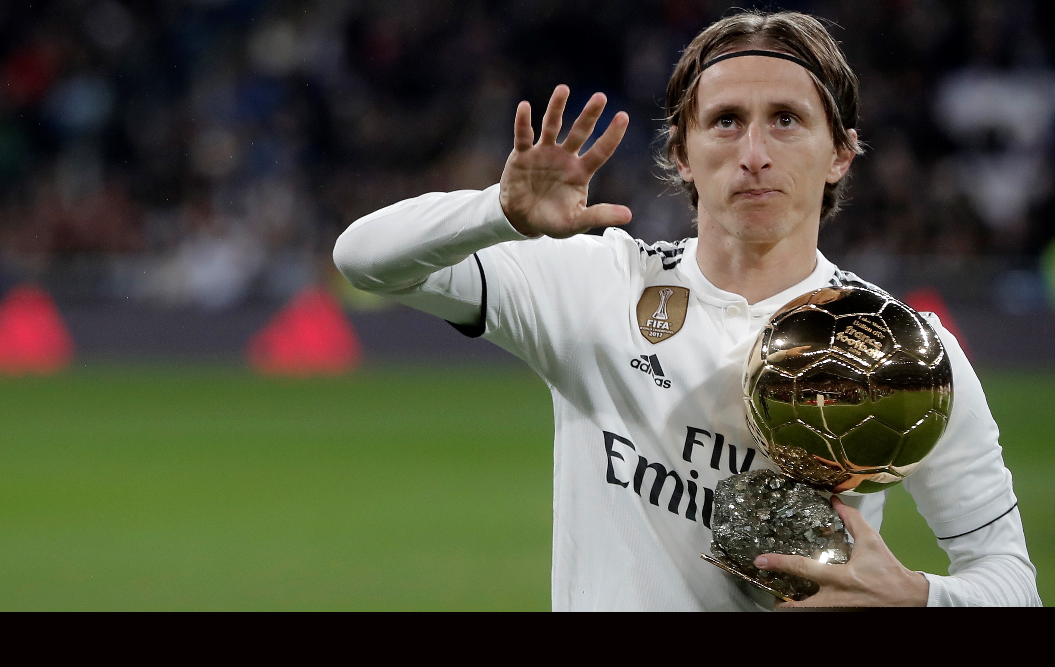 西媒：贝蒂斯与佩莱格里尼达成口头续约协议，新合同至2027年